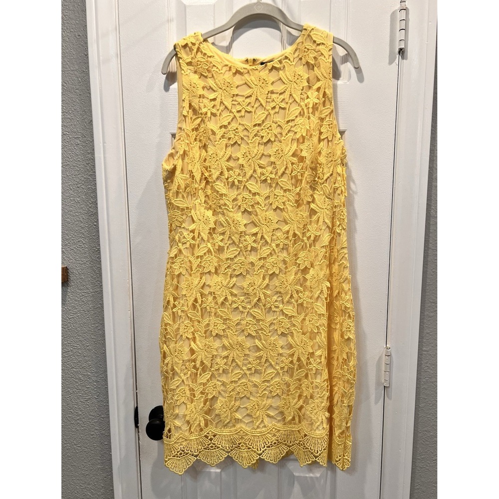 Lauren Ralph Lauren Yellow Sheath Dress 16 Round Neck Sleeveless Floral Lace
